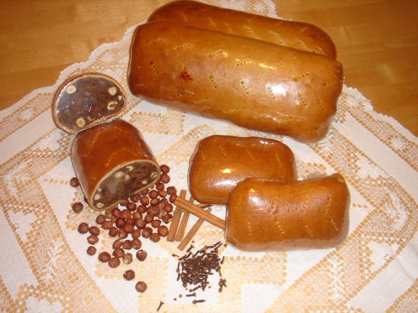 Früchtebrotwecken 2000g - Fruitbread loaf with nuts